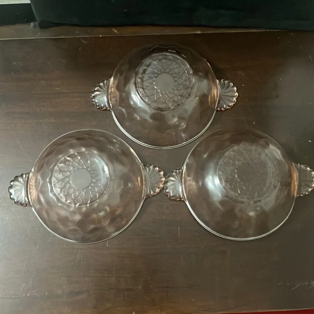 Set of 3 Vintage Thumbprint Pink Depression Glass Berry / Dessert Bowls